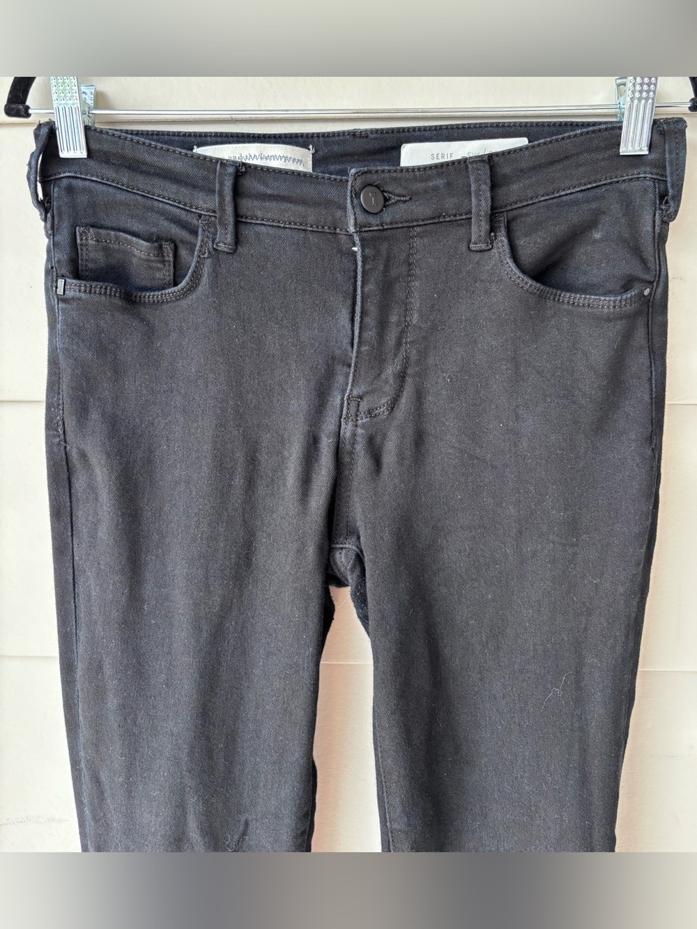 Pilcro & The Letterpress Serif Black Denim Jeans – Size 29